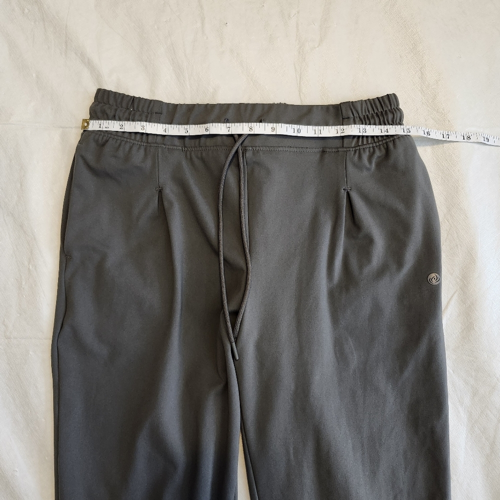 Apana Size Medium C - Picture 4 of 7